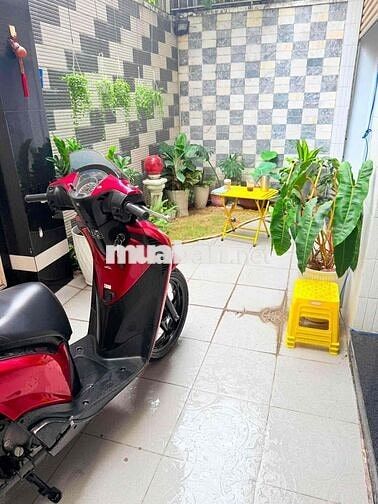 Honda SH Ý 150i Đỏ Ý