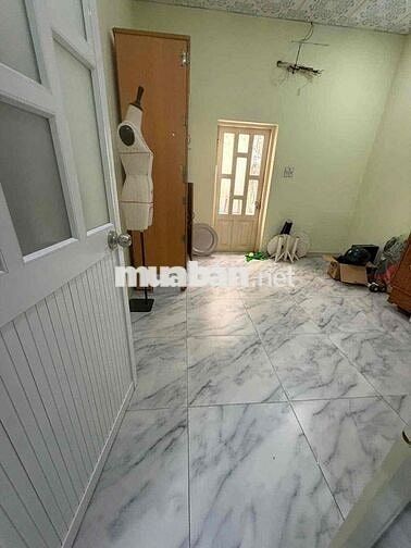 Cho thuê nhà 1 trệt 1 lầu gần cổng sau bon chen, phường bửu hòa