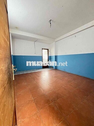 Nhà MTKD Thống nhất.Tân Phú.DT:4 X 19m Trệt lửng 2Lầu 5PN 4WC