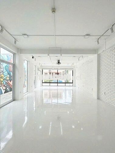 NHÀ ĐẸP ĐƯỜNG LỚN - 100A Nguyễn Minh Hoàng, TB- 5.5x20m, 6 Tầng, 600m2