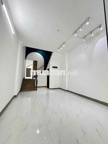 Nhà MTKD Thống nhất.Tân Phú.DT:4 X 19m Trệt lửng 2Lầu 5PN 4WC