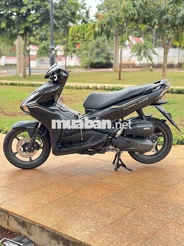 Honda Air Blade Bản Đặc Biệt 2021 Đen Mờ