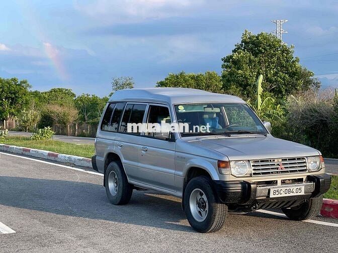Mitsubishi Pajero 1995 Bạc