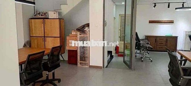 NGANG 9M, ỐP KÍNH FULL TOÀ, CÓ BÃI XE TẠI SỐ 5 NGUYỄN GIA TRÍ Q.BTH