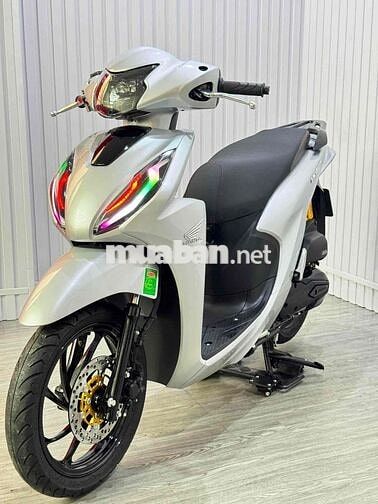 Honda Vision 2025 Bạc