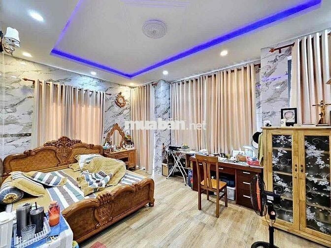 nhà đẹp 6p ngủ gần Bv Thống Nhất & Gx Thánh Tân