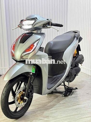 Honda Vision 2018 Bạc