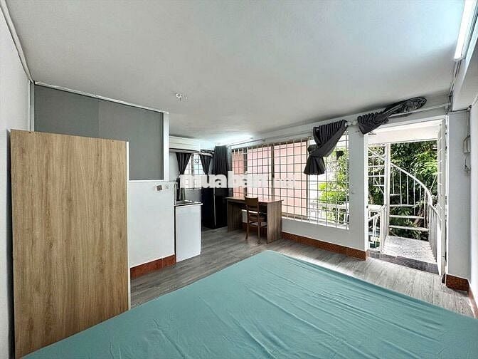 CHDV BAN CÔNG, CỬA SỔ - NGUYỄN VĂN CỪ, Q5 Chỉ hơn 5TR