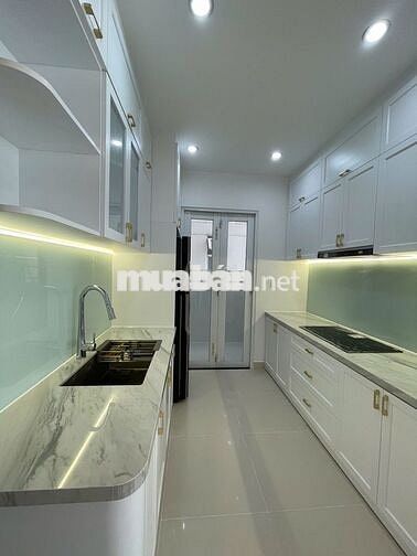 CĂN HỘ CHUNG CƯ ĐƯỜNG NGUYỄN VĂN LINH 2PN BAN CÔNG VIEW Q7 