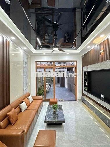 nhà đẹp ngay chợ gần kcn AMATA