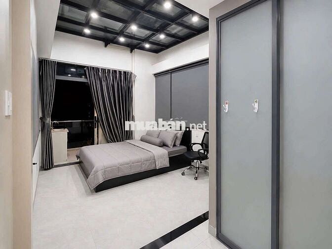 STUDIO CÓ BAN CÔNG TÁCH BẾP SIÊU NÉT MÀ GIÁ LẠI PHẢI CHĂNG