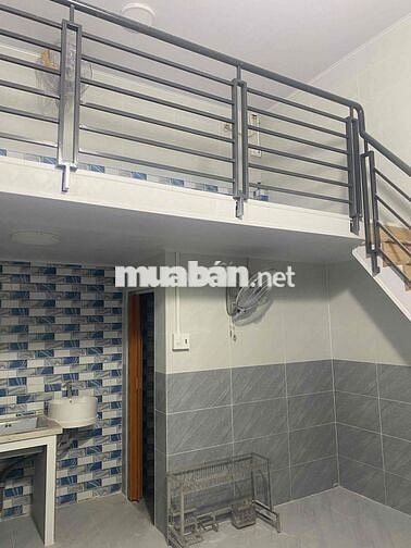 cho thuê 4p trọ mới tinh có sẵn máy lạnh máy giặt bếp ngay ngã 5 vloc
