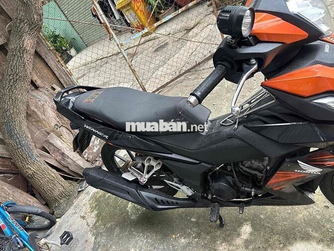 Honda Winner Cam đen Mâm 8 cây