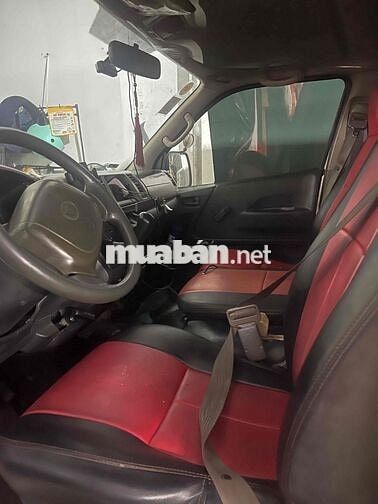 Toyota Hiace 2006 Dầu Bạc 6 chỗ