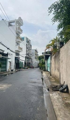 NHÀ MỚi - 70M2 - NGANG 5M - 3PN - HXH - HƯƠNG LỘ 2 - GIÁ 6 TỶ 45 BT.4