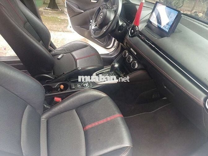 Mazda 2 STD 2017 Trắng Tự động 36k km