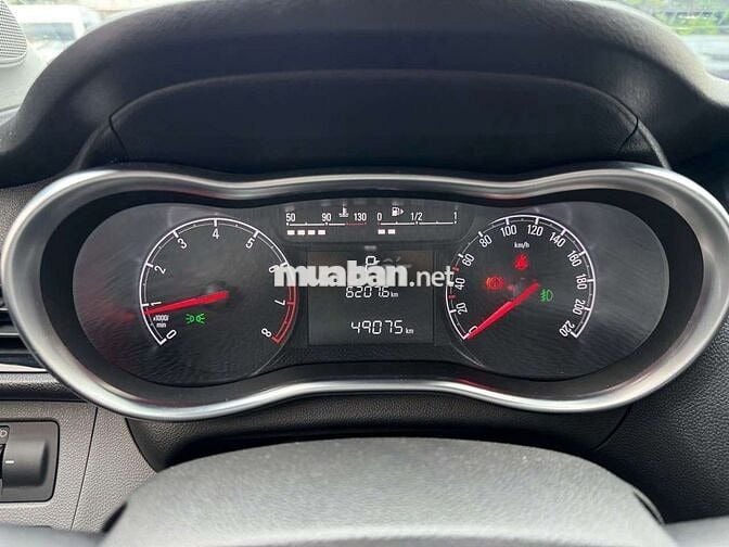 Vinfast Fadil 2022 bản Base 1.4 AT,màu đỏ,4v9km