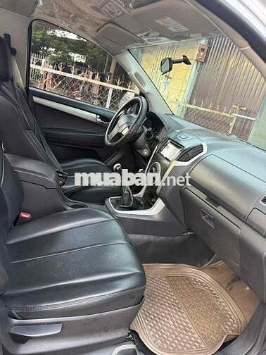 Isuzu Dmax 2013 Số sàn Bạc