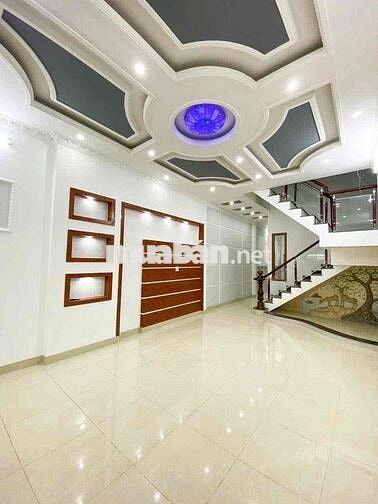 CHỦ GỬI CHO THUÊ NHÀ 2 LẦU KDC HỒNG PHÁT - GẦN CÔNG VIÊN