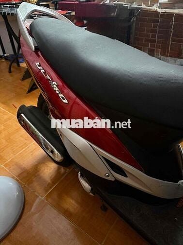 Yamaha Ultimo Đỏ Nữ