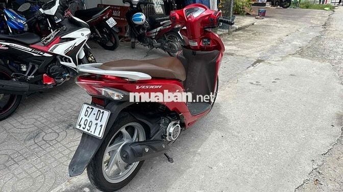 Honda Vision 2016 đỏ ( hỗ trợ góp )