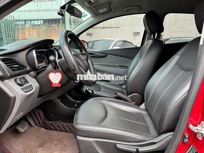 Vinfast Fadil 2022 bản Base 1.4 AT,màu đỏ,4v9km
