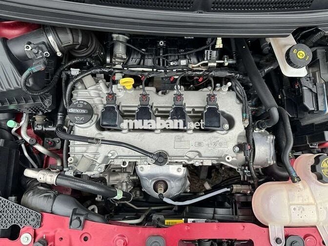 Vinfast Fadil 2022 bản Base 1.4 AT,màu đỏ,4v9km