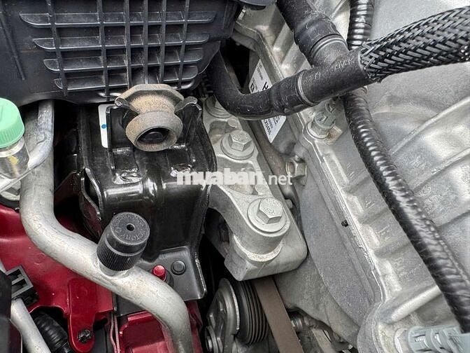 Vinfast Fadil 2022 bản Base 1.4 AT,màu đỏ,4v9km