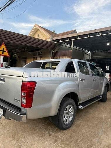 Isuzu Dmax 2013 Số sàn Bạc
