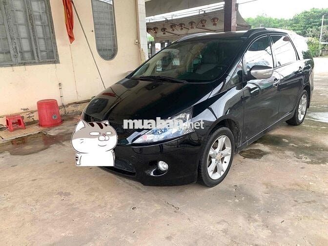 Mitsubishi Grandis 7 chỗ Xăng đen