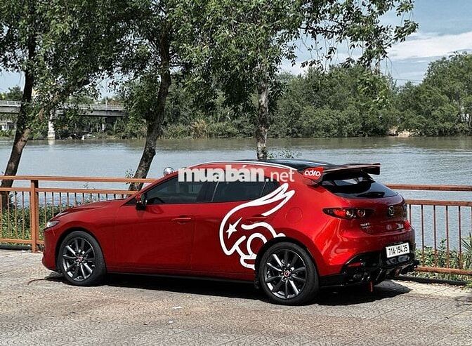 Mazda 3 Hatchback 1.5 Premium 2023 Đỏ