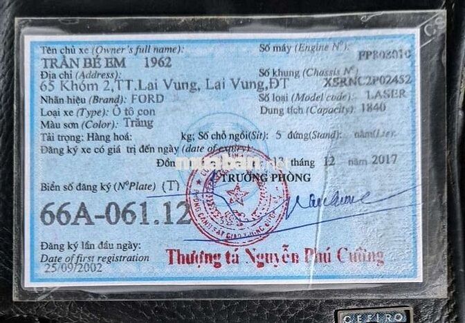 Ford Laser 1.8L 2002 Trắng
