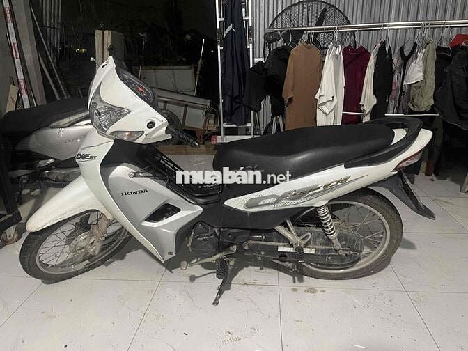 Honda Wave Trắng Hà Nội
