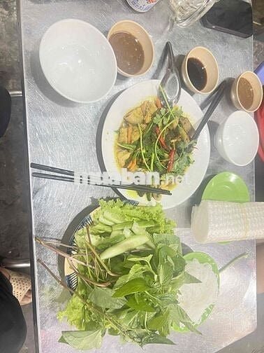 Cần nv p.vụ, nv tiếp thực, ca tối, p.Hoà Hưng