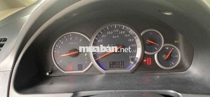 Mitsubishi Grandis 7 chỗ Xăng đen
