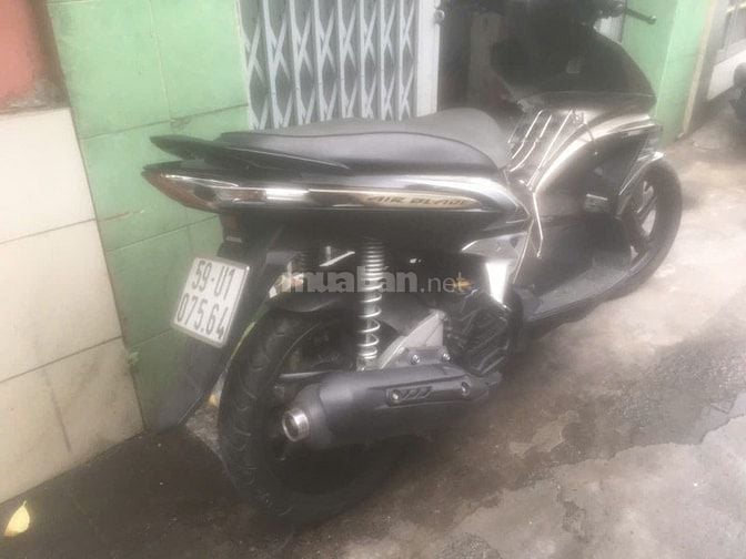 Bán xe Air Blade đời 2011 (Nhập khẩu Thái Lan) và  Honda Future 2000