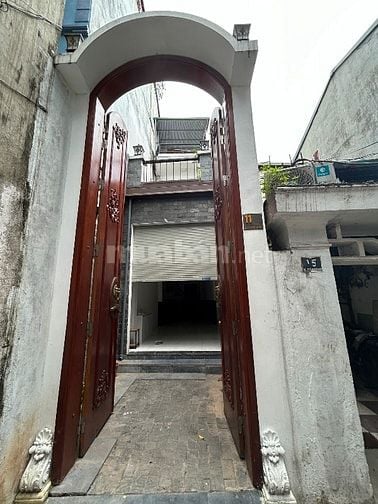 Cho thuê nhà nguyên căn 60m2 x 3 tầng ngõ tô hoàng