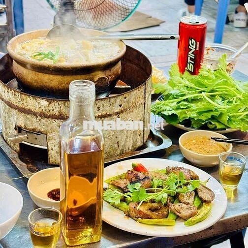 Cần nv p.vụ, nv tiếp thực, ca tối, p.Hoà Hưng