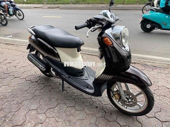 Yamaha Classico nâu trắng