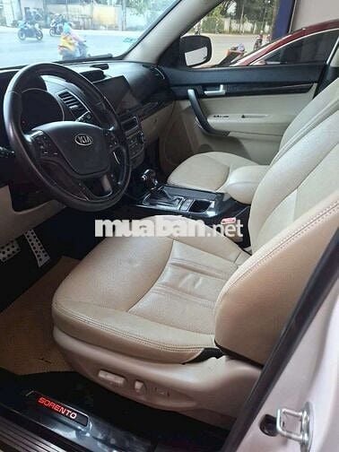 Kia Sorento 2018 7 chỗ Dầu Trắng