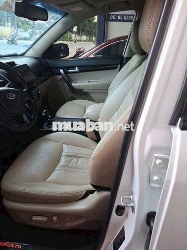 Kia Sorento 2018 7 chỗ Dầu Trắng