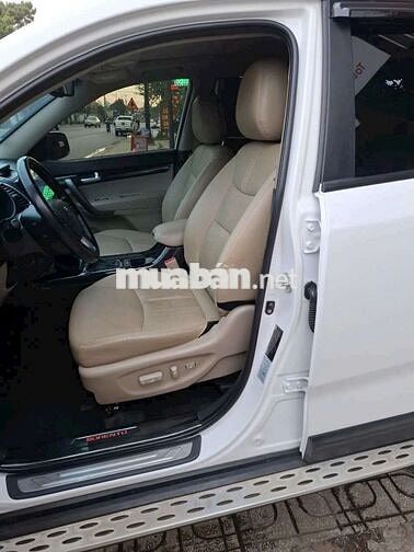 Kia Sorento 2018 7 chỗ Dầu Trắng
