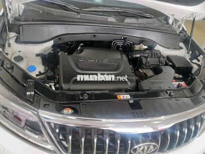 Kia Sorento 2018 7 chỗ Dầu Trắng