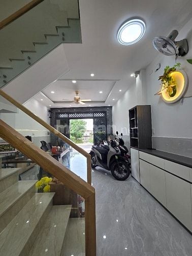 ❤️‍🔥Tìm chủ mới, Nhà 3 tầng cao cấp, tại An Lạc, HCM