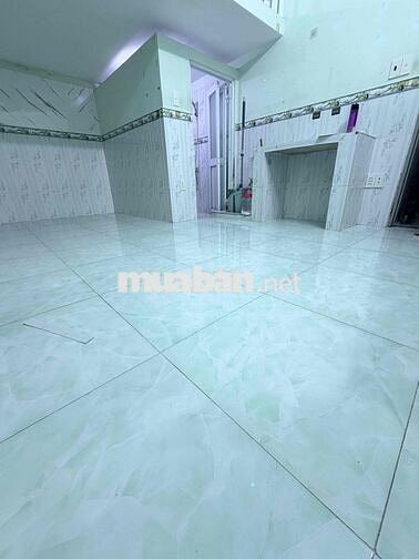 Phòng trọ lầu 3 ngay Emart Phan Huy Ích