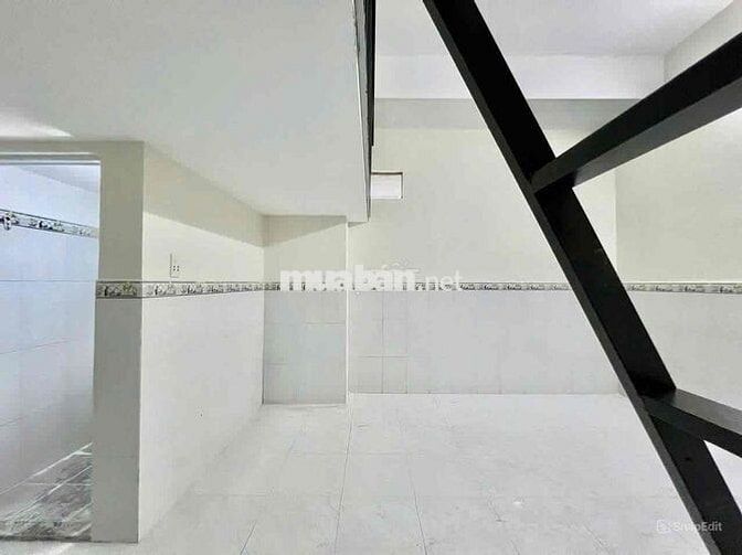 2TR7 - DUPLEX NỘI THẤT CƠ BẢN, CỬA SỔ, TOILET RIÊNG TẠI NGUYỄN THỊ TÚ