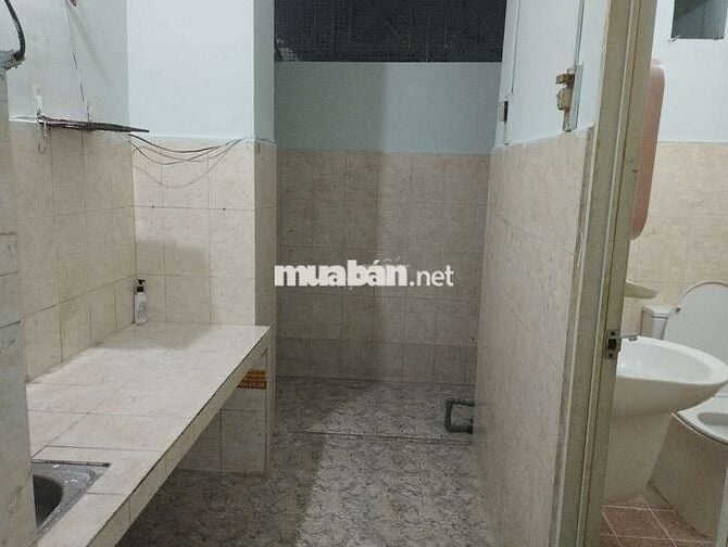 chính chủ cần bán chung cư Hòa Bình quận 10 