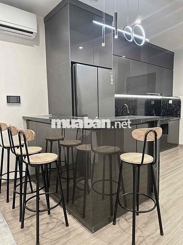 Bán căn 2N2VS 55m2 full nội thất. Giá 4,1 tỷ tại Vinhomes smart city