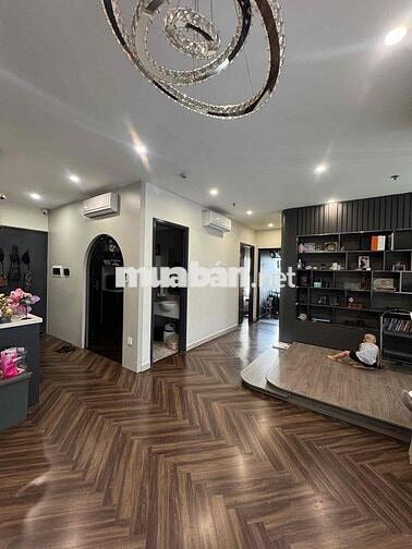 Bán căn 2N2VS+ 64m2 full nội thất sịn. Giá 4,450 tỷ Vinhomes smart