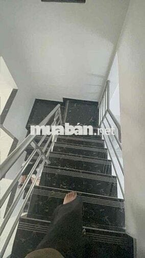 cho thuê nhà nguyên căn mặt tiền đường phường tân phú